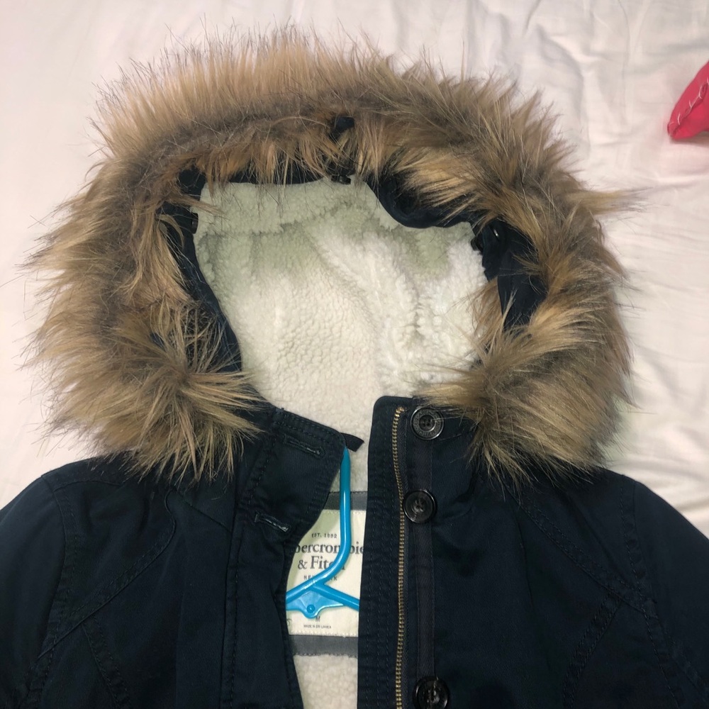 ABERCROMBIE & FITCH JACKET - Picture 10 of 16